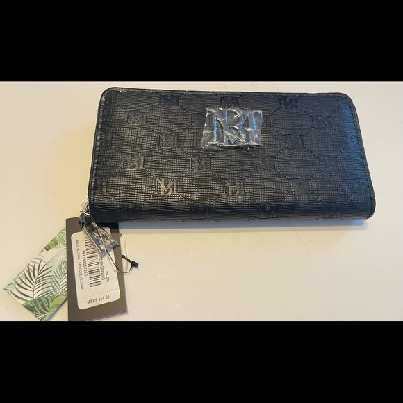 BADGLEY MISCHKA - Picture 5 of 7